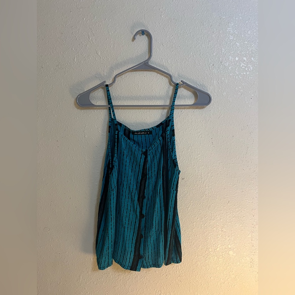 S Manaola Tank